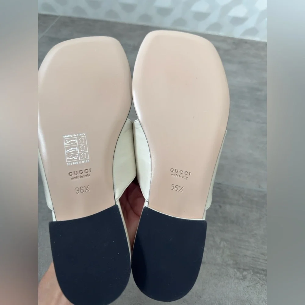 Gucci Blondie GG Logo Leather Thong Flip Flop Flat Sandals Shoes Size 7 NWT - Picture 12 of 16